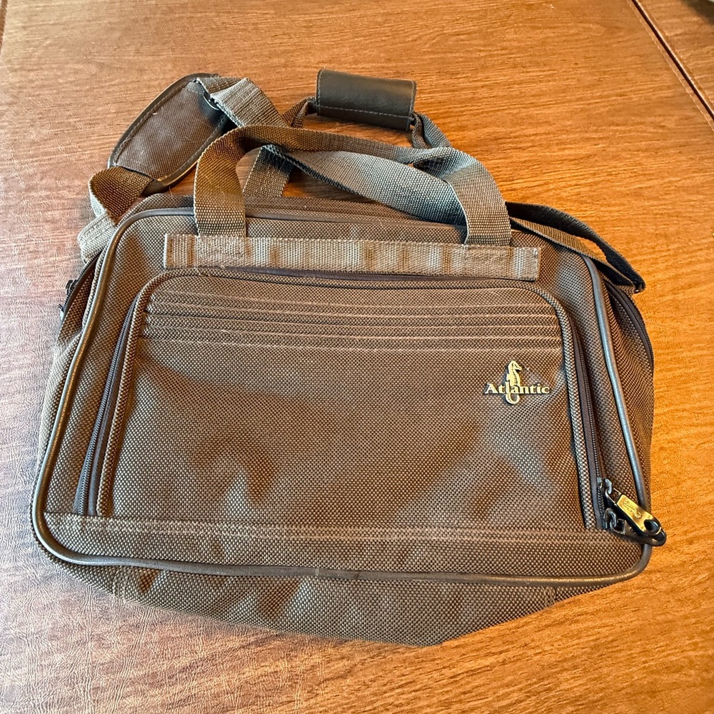Luggage-Toiletry Bag